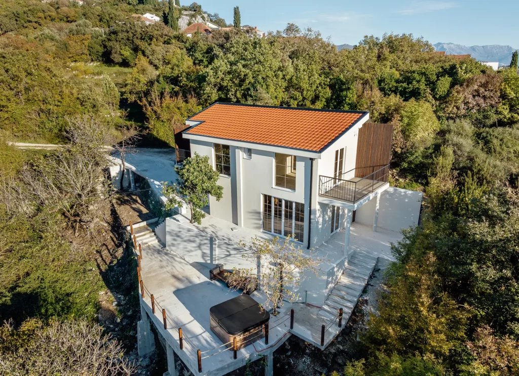 Aerial view of MediVilla II highlighting villa location and surrounding landscape